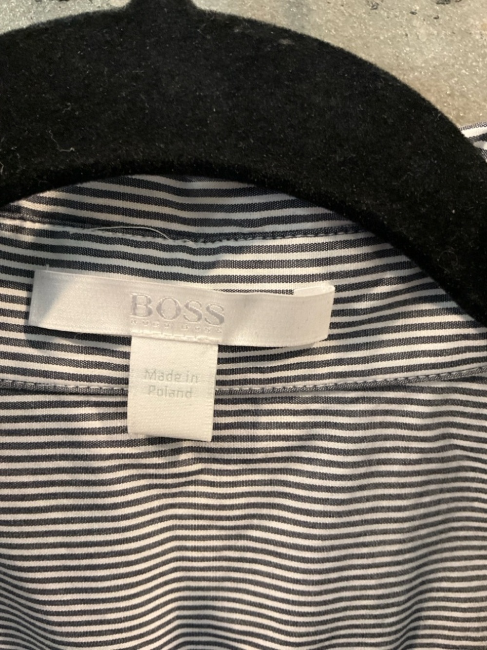 Boss Sleeveless Collared Blouse in Black and White Stripe - Picture 3 of 8